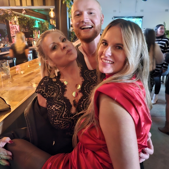 Profile Picture of Jodi Sauerbier (@jodisauerbier) on Poshmark