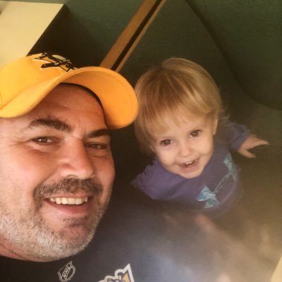 Profile Picture of Mike (@MichaelPerret14) on Twitter