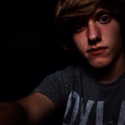 Profile Picture of Dylan Eckert (@dylaneckert99) on Twitter