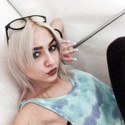 Profile Picture of Mari Petersen (@KathyTe31345309) on Twitter