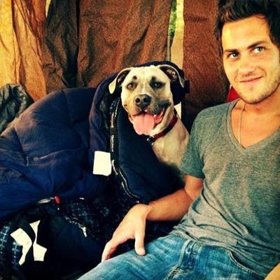 Profile Picture of Danny Cary Elisevich (@DanielsCari) on Twitter