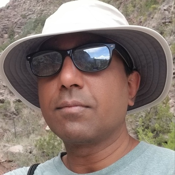 Profile Picture of Yogesh Singh (@yogeshsingh) on Poshmark