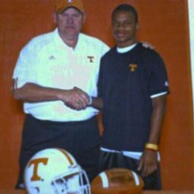 Profile Picture of Dre Davis (@DavisMontez) on Twitter