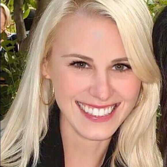 Profile Picture of Ash Ridens (@doorsfanatic) on Poshmark