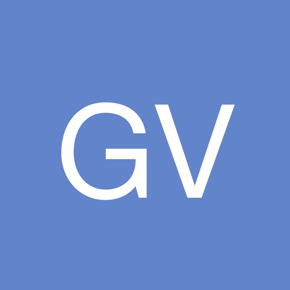Profile Picture of Gabriela Vargas (@gabrielavarg800) on Poshmark