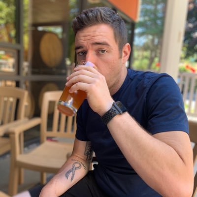 Profile Picture of Rob Williams (@RobbLW) on Twitter