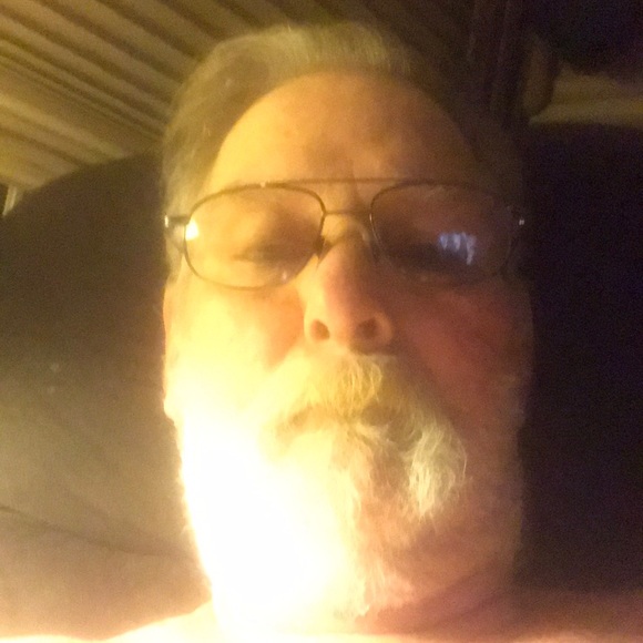 Profile Picture of Ray Staples (@raystaples) on Poshmark