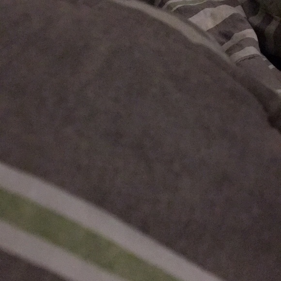 Profile Picture of Michelle Schlappi (@shellbell092) on Poshmark