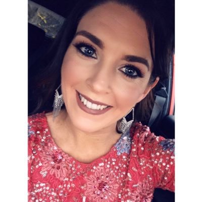 Profile Picture of Claire Ambrose (@claireellena10) on Twitter