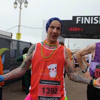 Profile Picture of Ian Shelley (@run4anewu) on Twitter