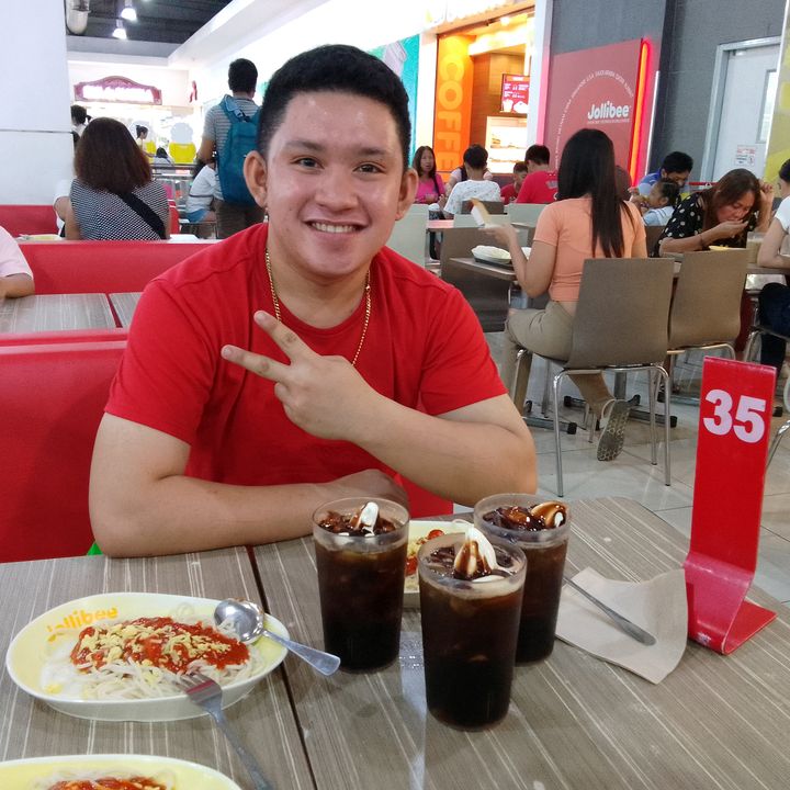 Profile Picture of michaelcapili525 (@michaelcapili0) on Tiktok