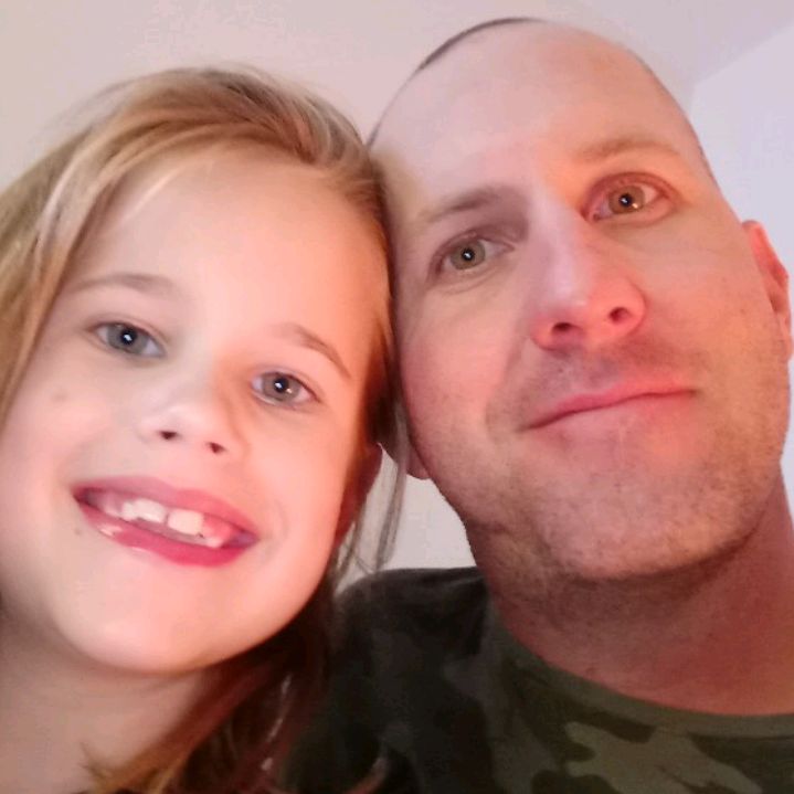 Profile Picture of unicorn (@audreyandlukeandsummah) on Tiktok