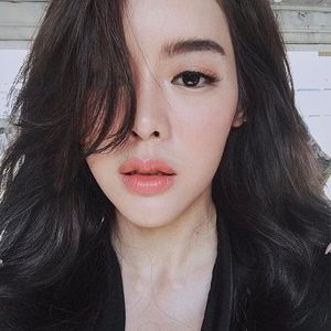 Profile Picture of Maria Wang (@maria.wang) on Myspace