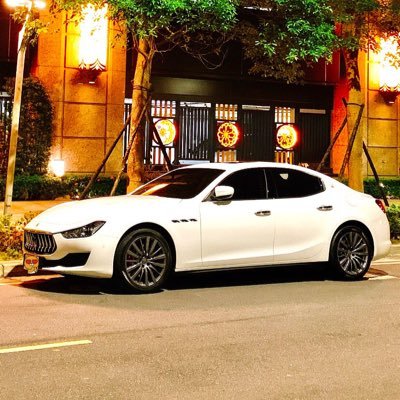 Profile Picture of Hermes.Huang (@huang_hermes) on Twitter