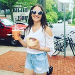 Profile Picture of Ali Bernstein (@ali.bernstein) on Instagram