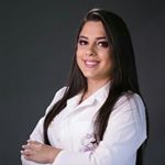 Profile Picture of Laura Andrade (@lauraandradepsic) on Instagram