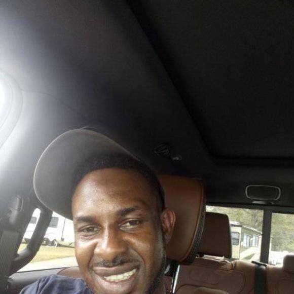 Profile Picture of Joseph Magee (@mageejosepb) on Poshmark