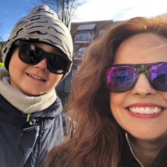 Profile Picture of Carole Vadeboncoeur (@carolevadebonco) on Poshmark