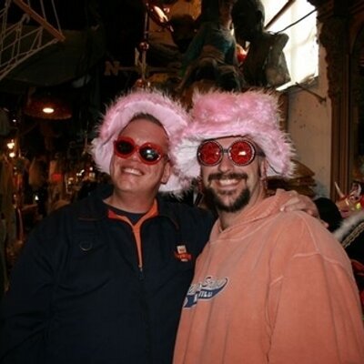 Profile Picture of Daniel Viger (@me_and_martha) on Twitter