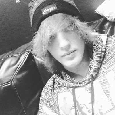 Profile Picture of Joshua Shay (@joshuashay5531) on Twitter