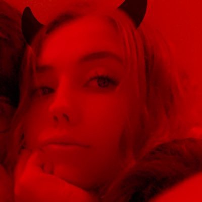 Profile Picture of Elena Thomas (@ElennaThomas) on Twitter