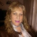 Profile Picture of Debbie Hughes Rondaris (@drondaris) on Instagram