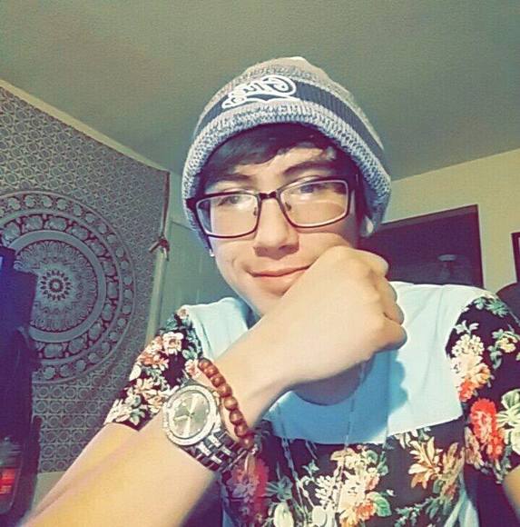 Profile Picture of Antonio Tigart (@tonythetiger420) on Poshmark