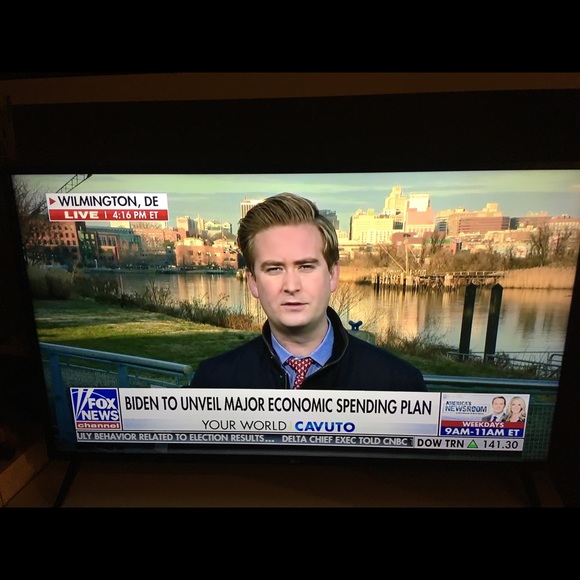 Profile Picture of Matt Vann (@mattvann) on Poshmark