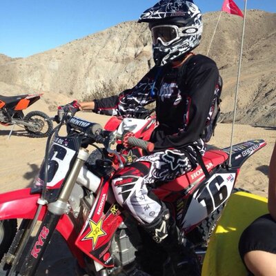 Profile Picture of Josh Dryden (@dryden_josh) on Twitter