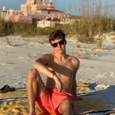 Profile Picture of Joe Kwiatkowski (@joe_kwiatkowski) on Twitter