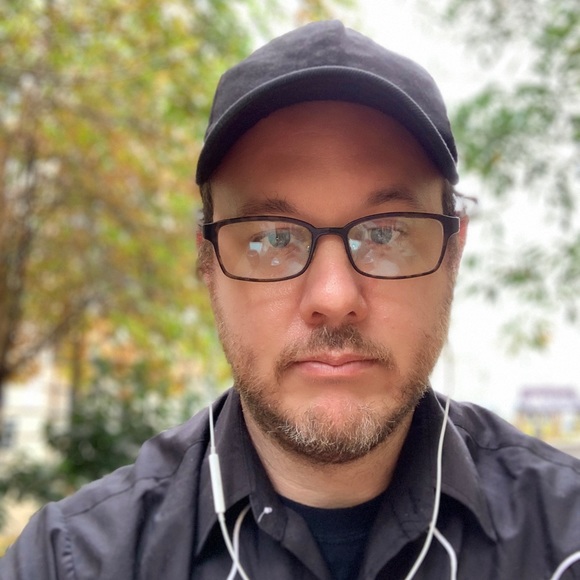 Profile Picture of Chris Zahner (@chriszahner) on Poshmark