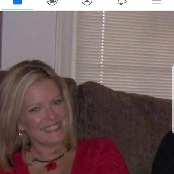 Lori Dorminy - Poshmark Profile Picture of Lori Dorminy (@ldorminy74) on Poshmark