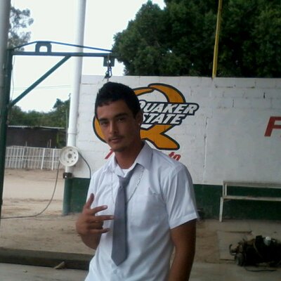 Profile Picture of Raul Cota Barron (@raulcota98) on Twitter