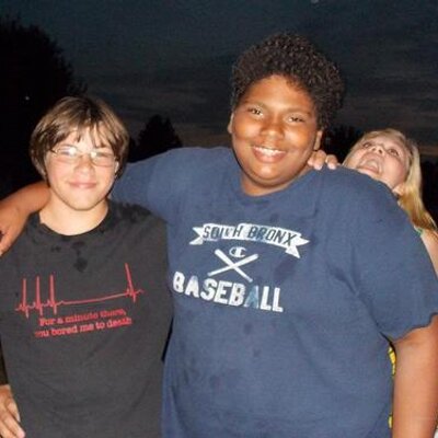 Profile Picture of Andrew Thomas Glaze (@usongoku) on Twitter