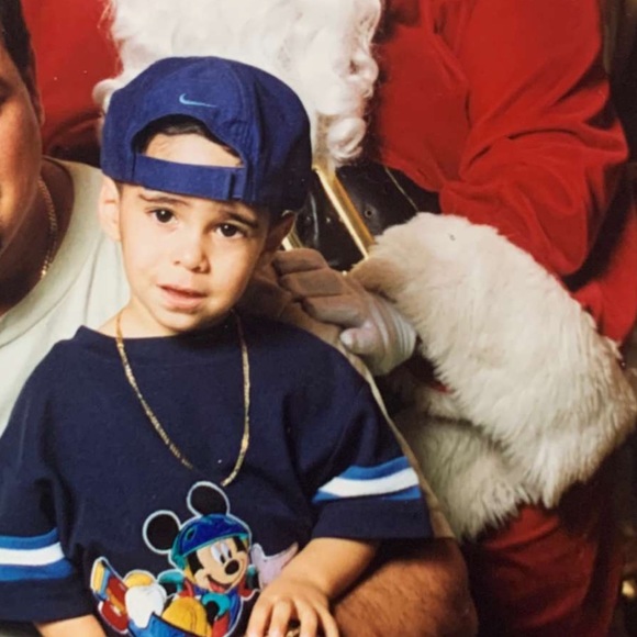 Profile Picture of Kermith Ramos (@kermo24) on Poshmark