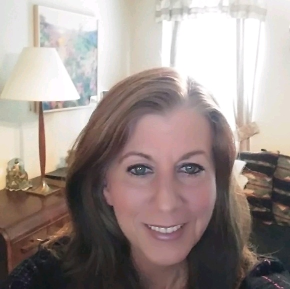 Profile Picture of Kathy Jordan (@kath588) on Poshmark