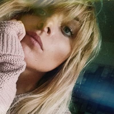 Profile Photo of Chich (@Charlotte__Fox) on Twitter