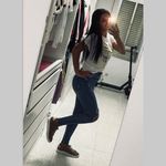 Profile Picture of 𝑨𝒏𝒅𝒓𝒆𝒂  𝑯𝒆𝒓𝒏𝒂́𝒏𝒅𝒆𝒛  𝑻𝒊𝒓𝒂𝒅𝒐 (@andreaahernandezz17) on Instagram