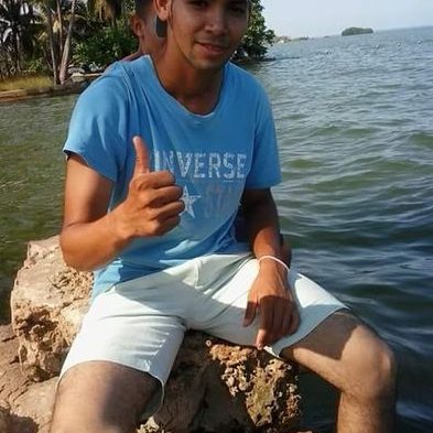 Profile Picture of Victor Cueto (@VictorCueto20) on Twitter