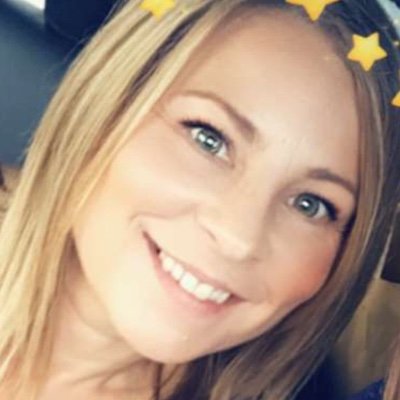 Profile Picture of Sharon Dunlop (@weesharond) on Twitter