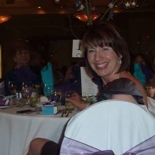 Profile Picture of Suzanne Irving (@suzanne.irving.142) on Facebook