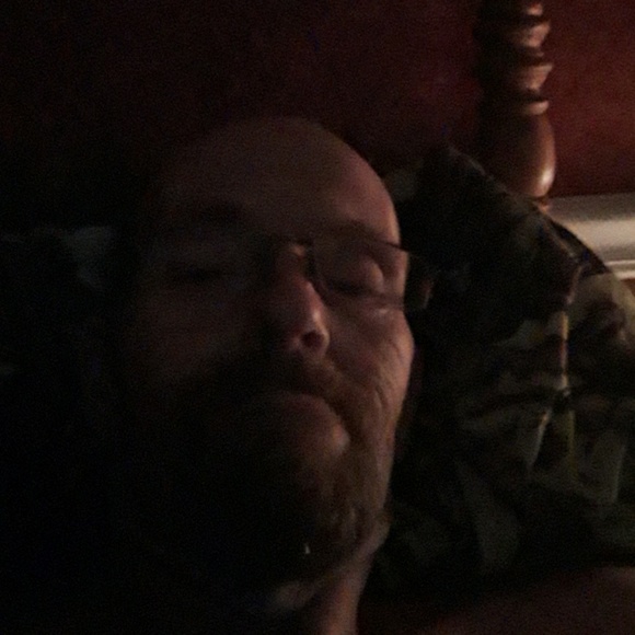 Profile Picture of Chris Vannatta (@chrisvannatta) on Poshmark