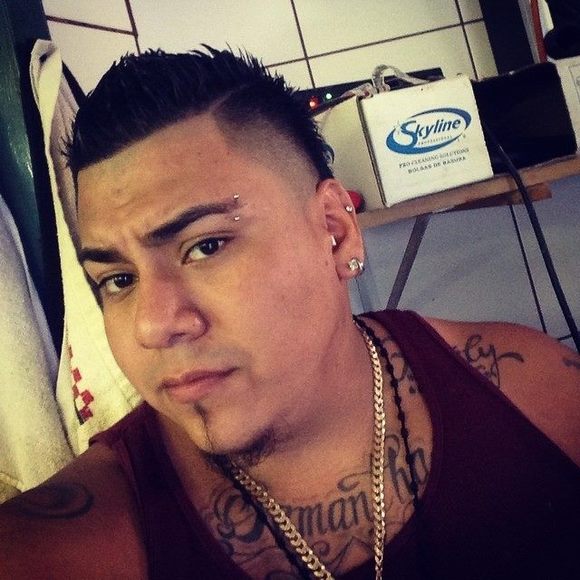 Alex Navas - Poshmark Profile Picture of Alex Navas (@munkey1992) on Poshmark