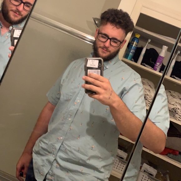 Profile Picture of Andrew Scharsch (@cavsman21) on Poshmark