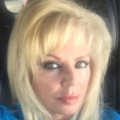 Profile Picture of Catie Smith (@CatieSmith77) on Twitter