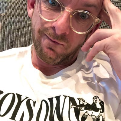 Profile Picture of Neil Moore (@Neilmoore79) on Twitter