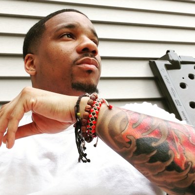 Profile Picture of PAUL WEEZY (@Pauly_Piff_) on Twitter