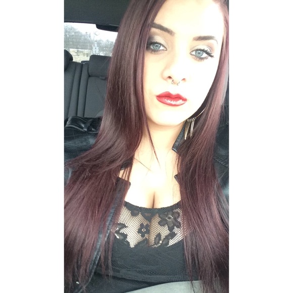 Profile Picture of Caitlin Cacciatore (@ccacciatore3) on Poshmark