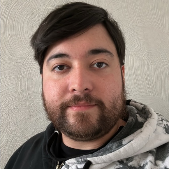 Profile Picture of Craig Bierman (@biermancs7771) on Poshmark