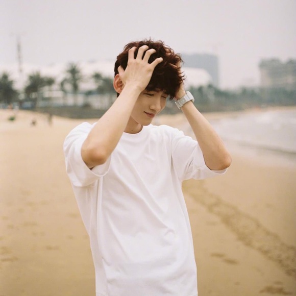 Profile Picture of Bi Nguyen (@boibi1405) on Poshmark